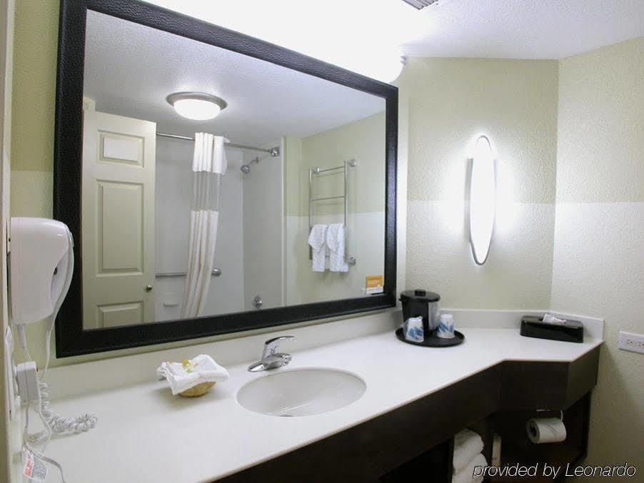 Hotel La Quinta By Wyndham Raleigh Cary Exteriér fotografie